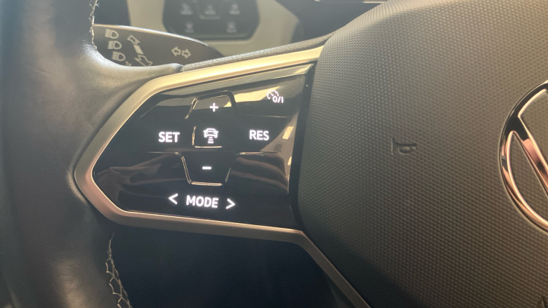 Volkswagen ID.3 107KW Family Pro 58kWh 5dr Auto Electric Hatchback